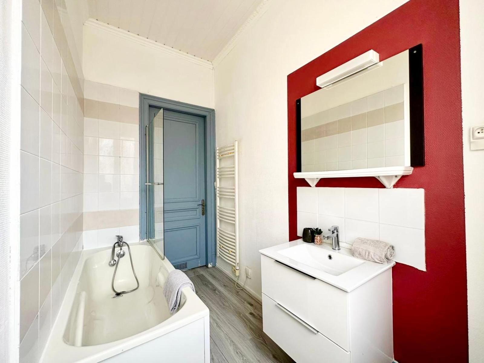 * The Gold Time * Appartement Confort * Centre-Ville Calais Ngoại thất bức ảnh